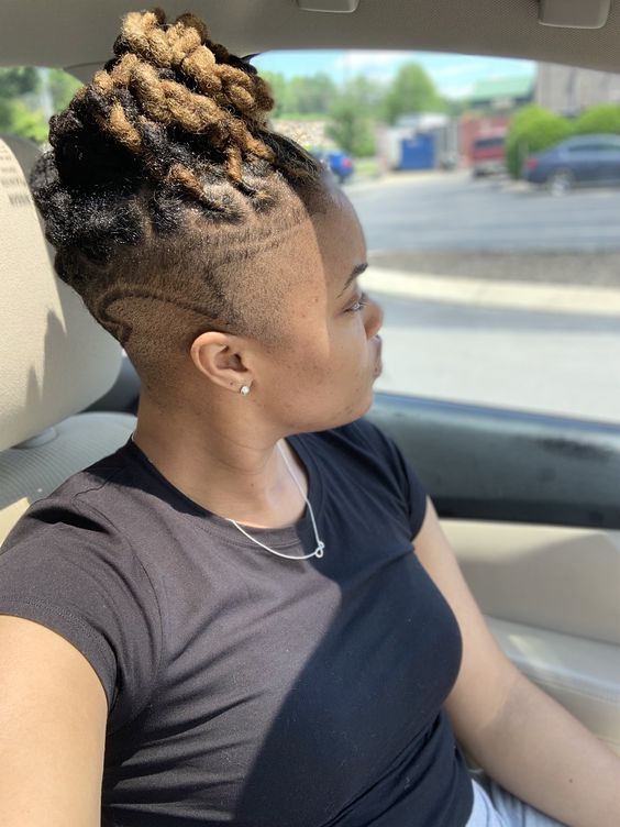 Phased Cut African Short Hairstyles Loc Style for Ladies