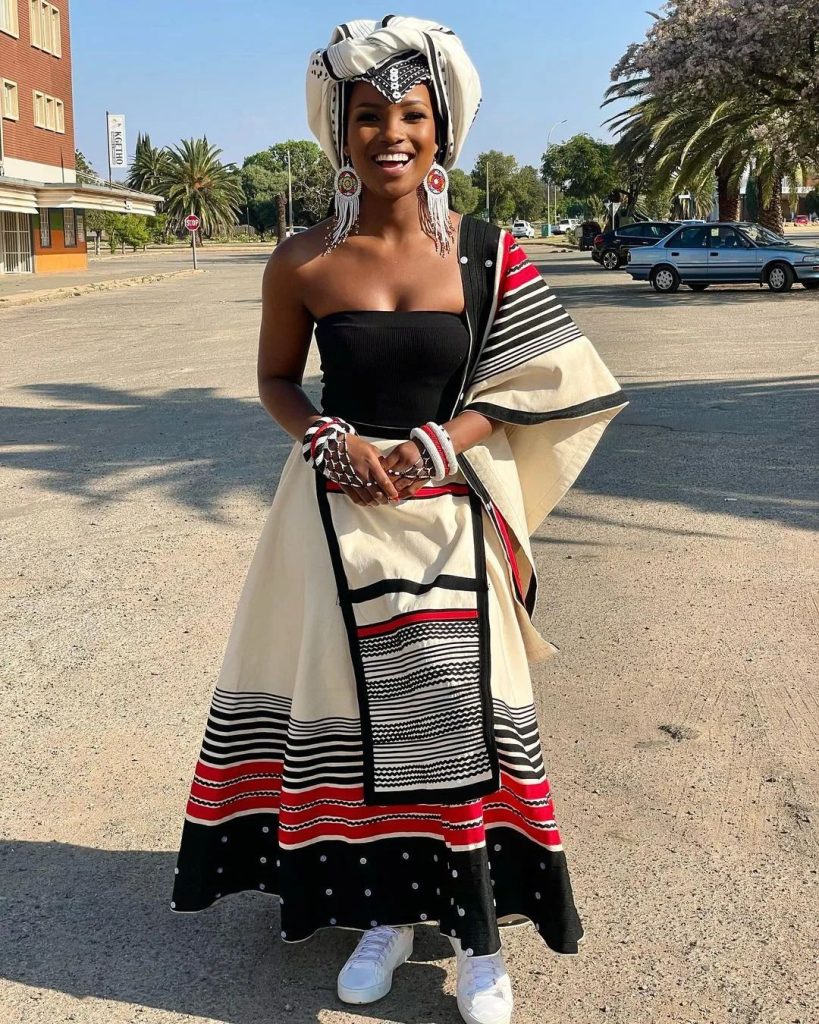 Top Xhosa Traditional Dresses Of Women 2023 - Styles Womens